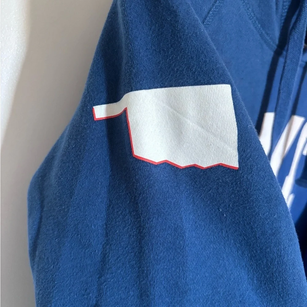 Blue OKC Oklahoma City Thunder New Era Hoodie Womens size M - Picture 4 of 7